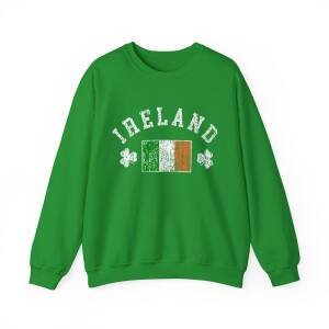 Ireland Shamrock & Flag Sweatshirt – Classic Irish Pride Unisex Crewneck