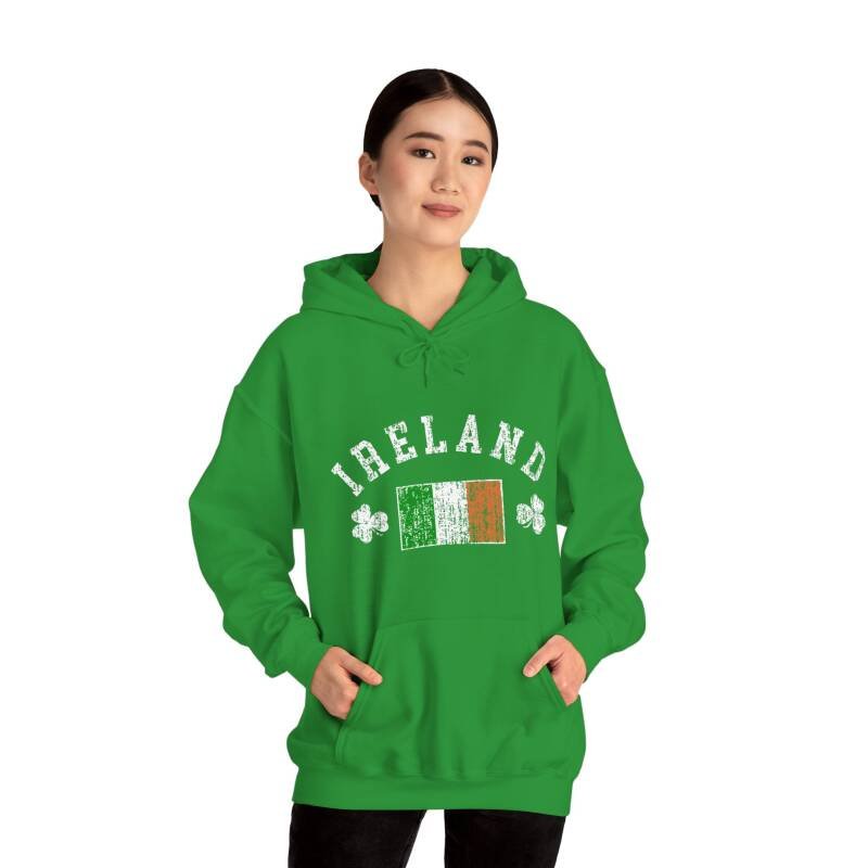 Ireland Flag & Shamrock Hoodie – Classic Irish Pride Unisex Heavy Blend Hoodie - Image 6
