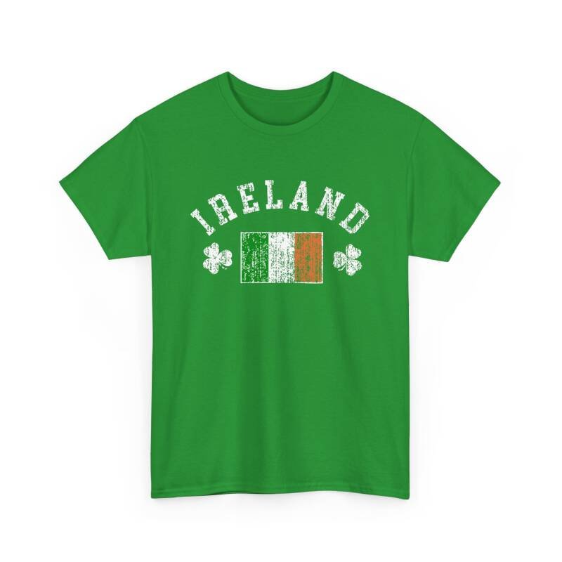 Ireland Shamrock & Flag T-Shirt – Classic Irish Pride Unisex Heavy Cotton Tee